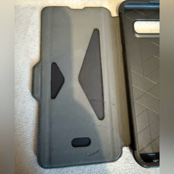 Otterbox Strada Leather Samsung Galaxy S10 Case - Picture 4 of 8